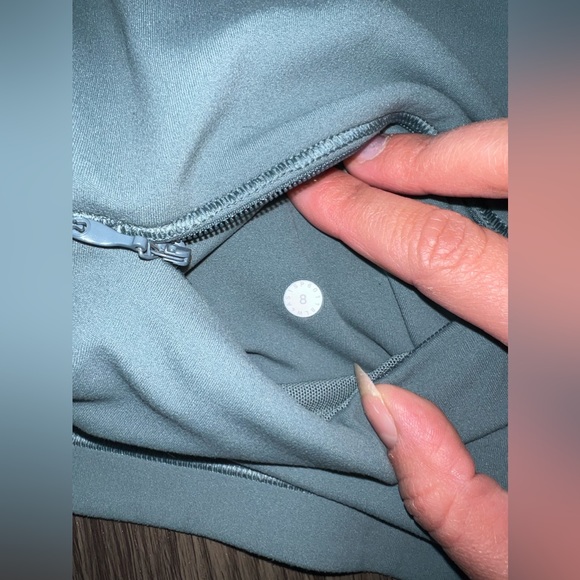 Lululemon Move With Ease Jacket
Mystic Green - Picture 5 of 11